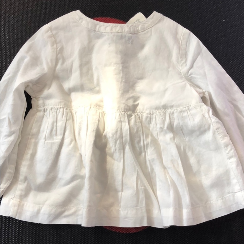 White tunic - Picture 2 of 2